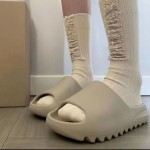 Yeezy Slide KW Bone Onyx Desert sand sulfur Ochre Pure Beach Sandals